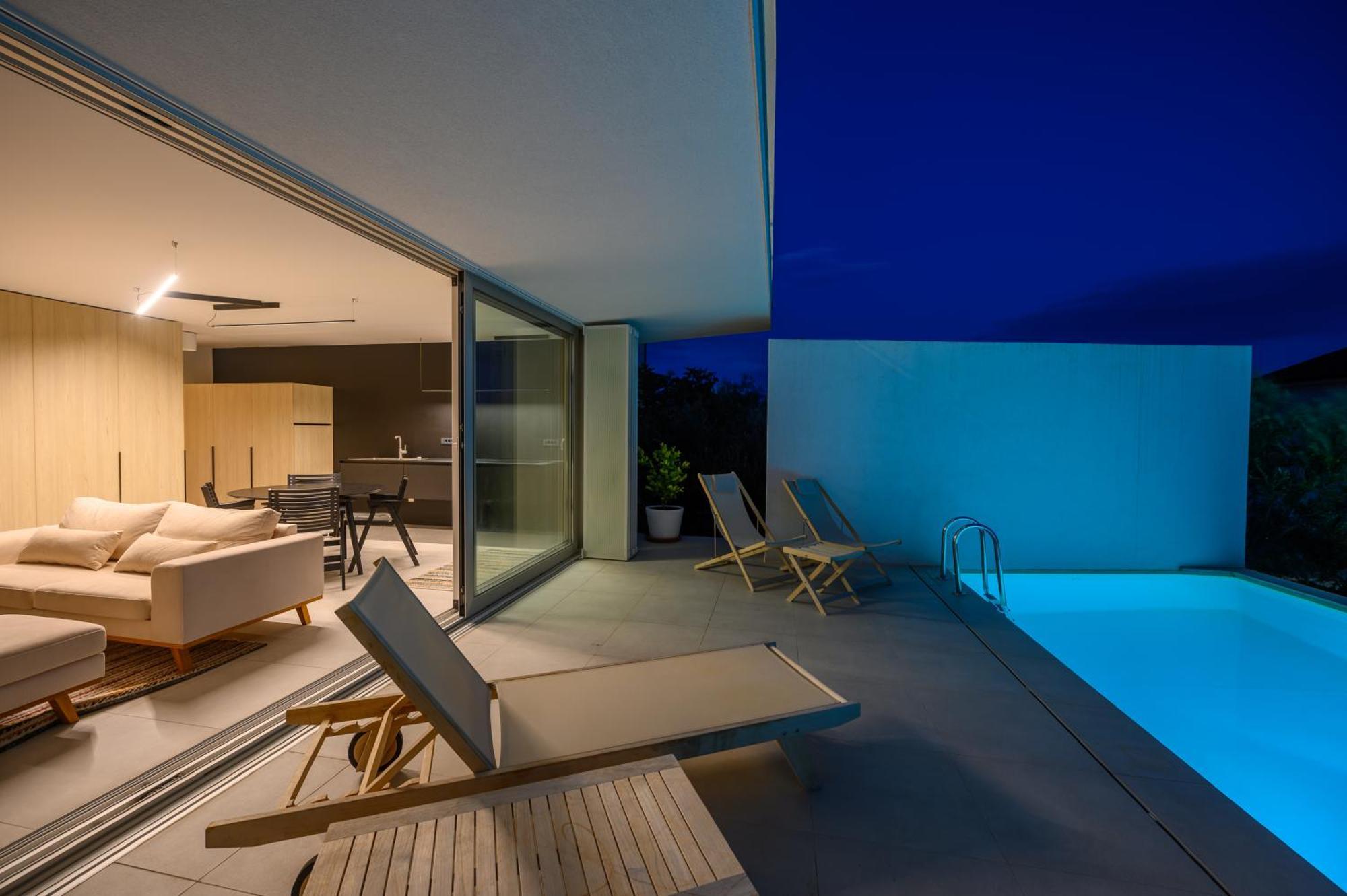 Vila Villaarh クルク エクステリア 写真